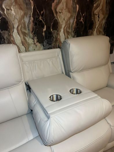 New 2&3 electric recliner sofa cream leather