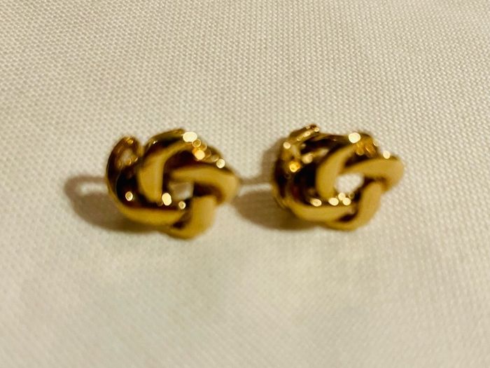 Vintage Gold Tone Earrings