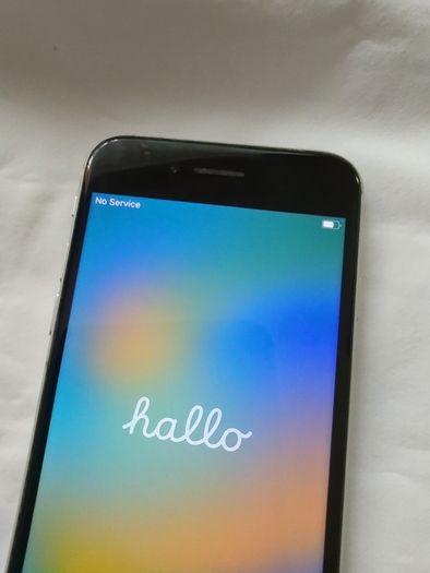 iPhone 7 white back