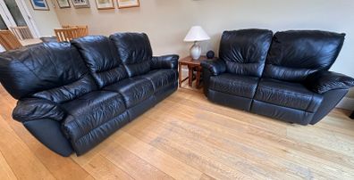 Black Leather Recliner Suite