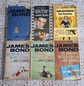 James Bond PAN Books Set