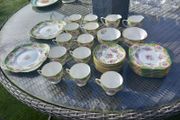 41 piece ABJ Grafton bone china Cheltenham tea set, 1940s, D18