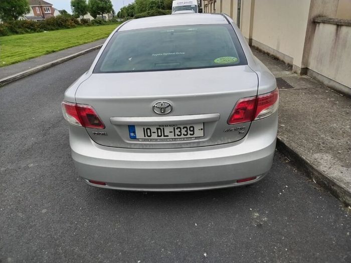 Toyota Avensis 2010