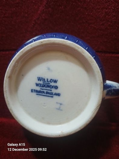 WEDGWOOD Creamer/Milk Jug Willow.