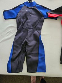 Kids wetsuits