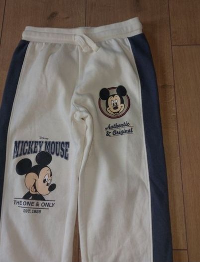 x2 Bundle - Disney Mickey Mouse Tracksuit - Size - 4-5 Years