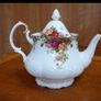 Royal Albert 800ml Old Country Rose Teapot Image 3