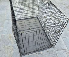 Dog crate