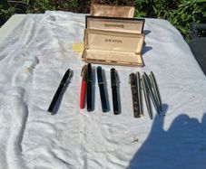 11 Piece Vintage Pen Collection