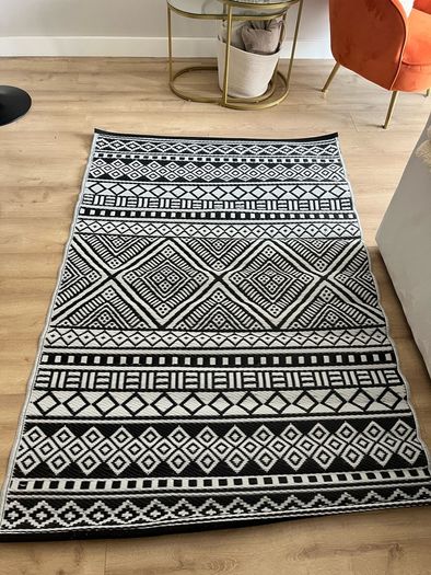 outdoor rug