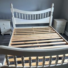 Bedroom suite