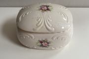 Reduced Very Pretty Parian ware trinket or  jewellery  box