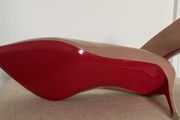 New Chistian Louboutin Elegant heels. Blush-Nude. UK 7.