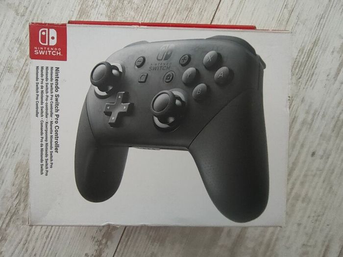 Nintendo console controller