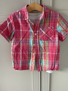 2 piece T-shirt and short sleeve shirt