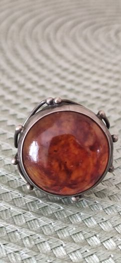 Rare Vintage Polish Rytosztuka Silver & Baltic Amber Ring