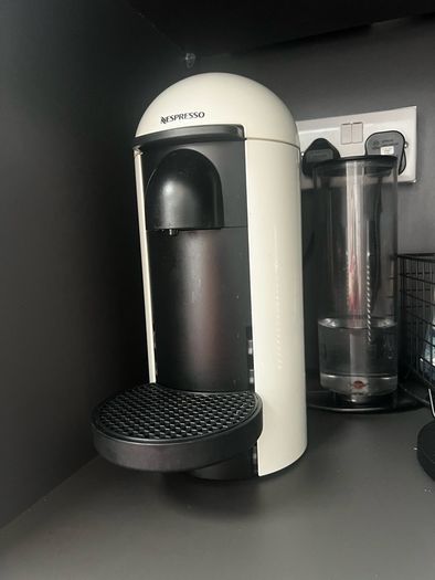 nespresso vertuo plus coffee machine
