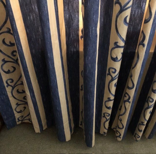 Lined curtain. Vintage fabric