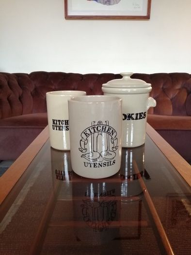 Stoneware Kitchen Utensils Holder Pearsons of Chesterfield