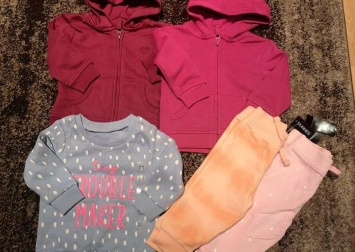 Brand new clothes size 6-9 months