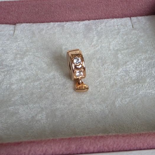 Pandora rose gold Infinite hearts sparkling dangling clip charm ,two small signs of the back but not visible
