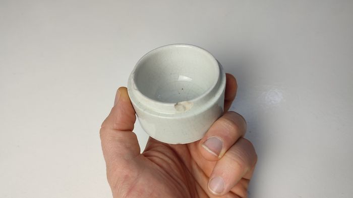 205 - Antique Vintage Chemist Stoneware Medicinal Cream Jar Pot