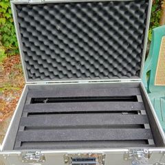 Pedaltrain Novo 24 Tour case pedalboard