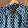 Sandro knee length blue print dress size 38 Image 3