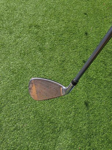 King Cobra ladies golf clubs. Right Hand 3 wood, 7 wood, pitching wedge, 9 iron and 8 iron.
