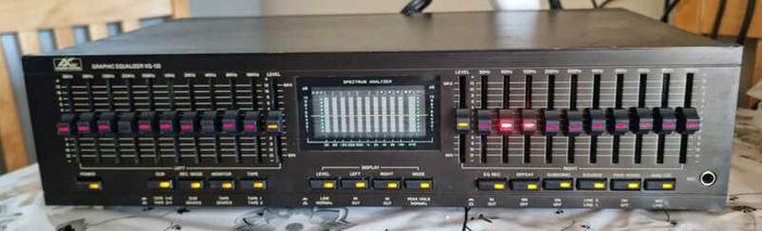 Stereo graphic equalizer Brand Acoustic Control - VQ-125, full working.