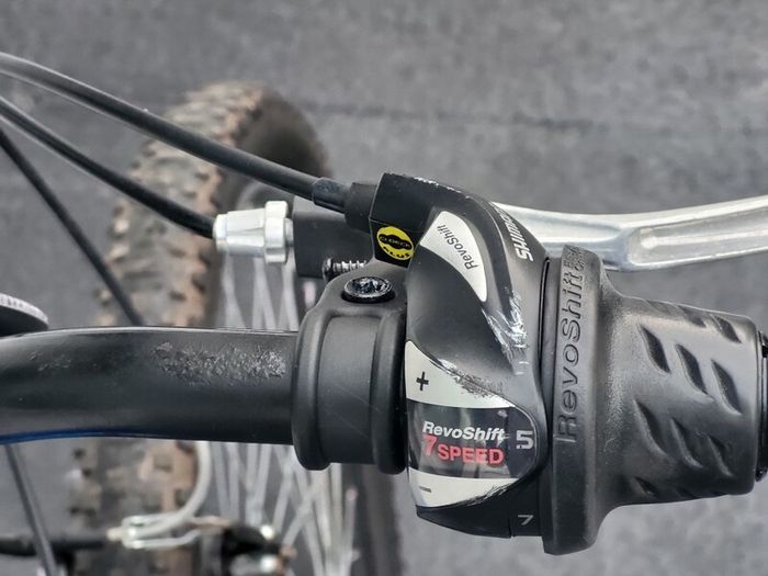 Mountain Bike 27.5 Wheels Used In Working Order