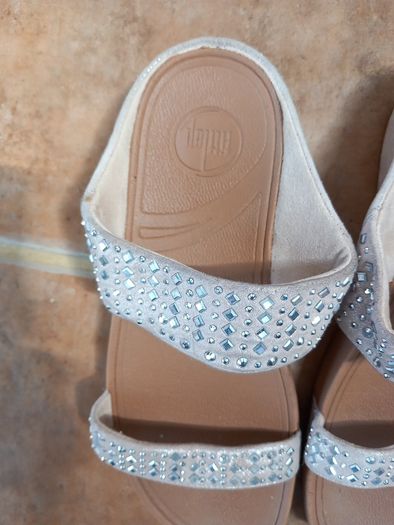 Fit Flops Beige With Dimante Trim Eu 39