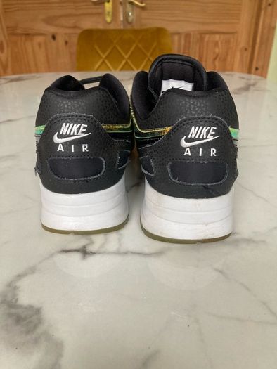 Nike Air 1989 Pegasus uk size 5