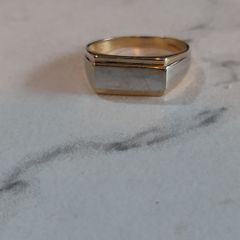 9ct white and yellow gold ring hallmarked 375 size 9