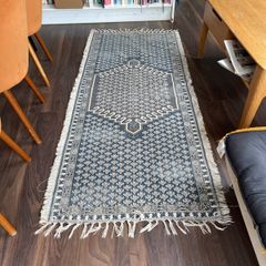 Hall rug