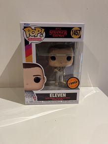 funko pop stranger things Eleven Chase edition