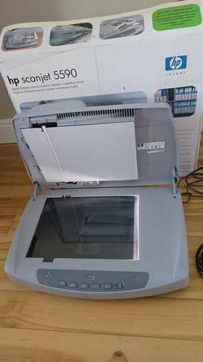 hp Scanjet 5590 (Digital Flatbed Scanner)