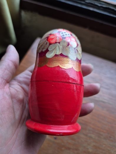 Vintage Russian Matryoshka Nesting Dolls