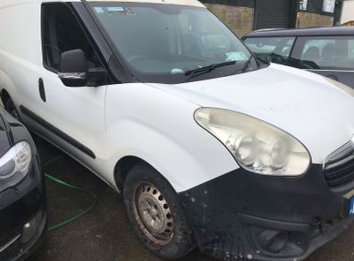 vauxhall combo needs work
