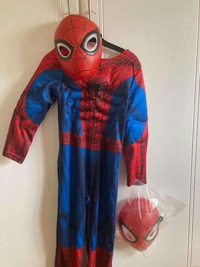 Spider man costume