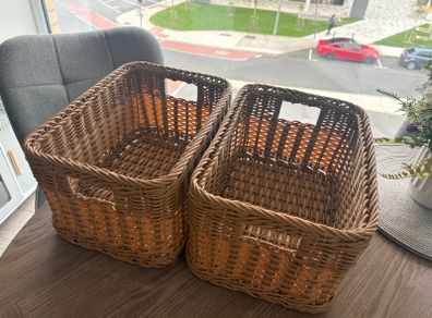 Wedding accessory baskets