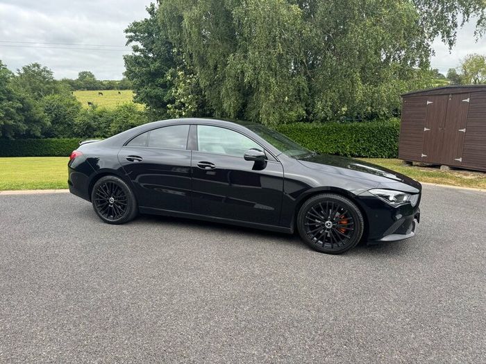 Mercedes CLA Progressive Night Pack