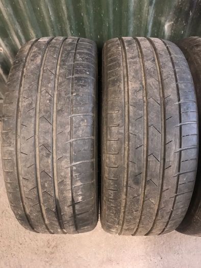 2  Tyres 255/45/20
