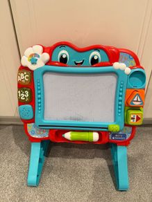Baby Clementoni Interactive Magnetic Easel