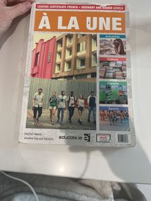 A La Une