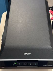 Epson V600 Photo Film Scanner