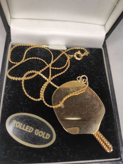 Vintage rolled gold necklace