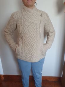 New + tags Size L 100% Irish Merino wool jumper