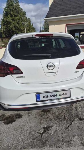 2014 Opel Astra