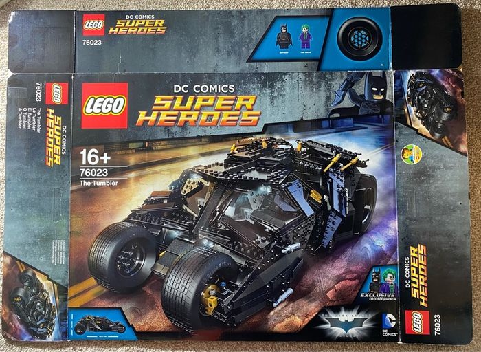 Lego DC Comics Super Heroes The Tumbler 76023
